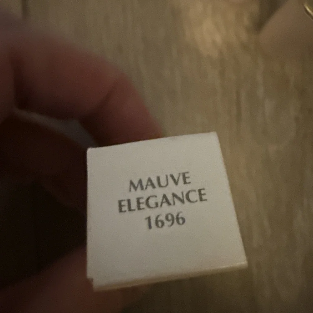 Mary Kay Lipstick Mauve Elegance 1696 Signature Color‎ Moisturizing NOS Retired